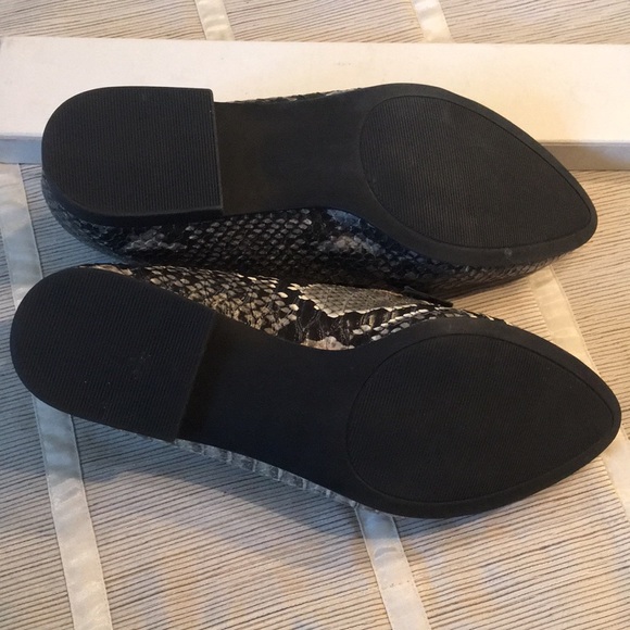 VEGAN Snakeskin Slip-on Loafers - Picture 5 of 8